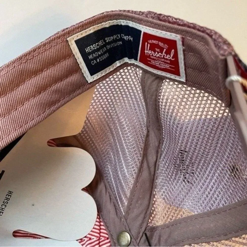Herschel Supply Co. Size 6-18M Baby Whaler Mesh Snapback Cap in Rose/White